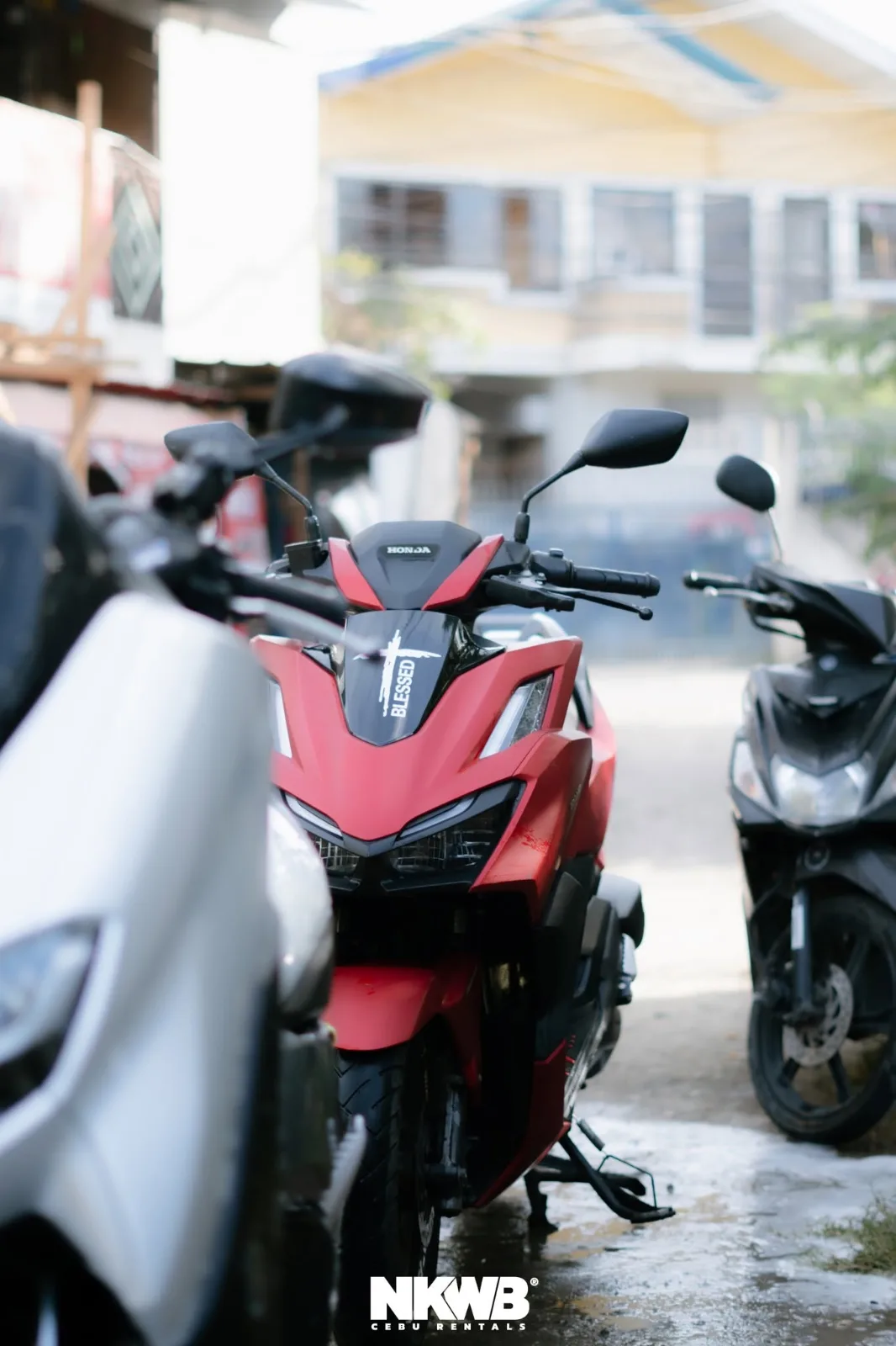 Honda Click 160 — detail shot